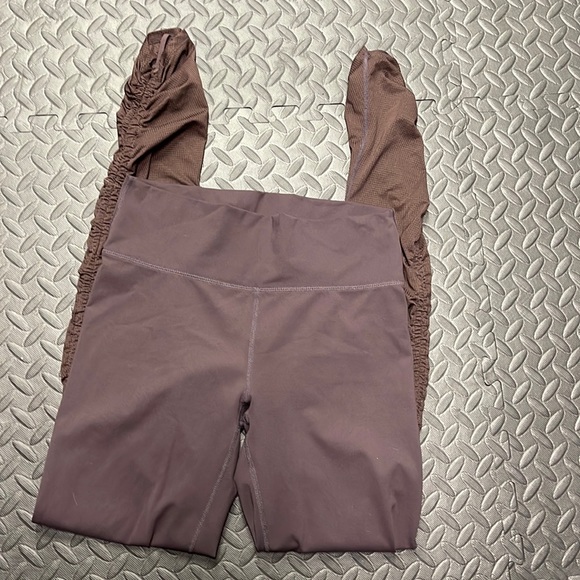 Fabletics Cinch leg Leggings - Picture 1 of 3